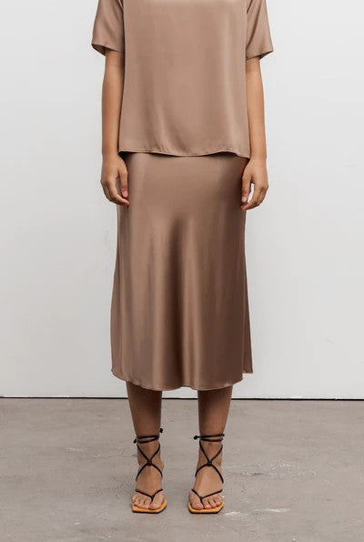 Hana satin skirt - Ahlvar